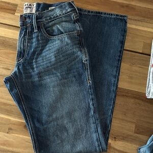 Ariat Men’s Bootcut Jeans in Dark Blue Wash